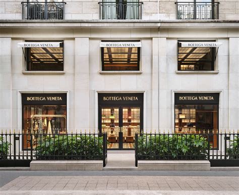 is bottega veneta cheaper in paris